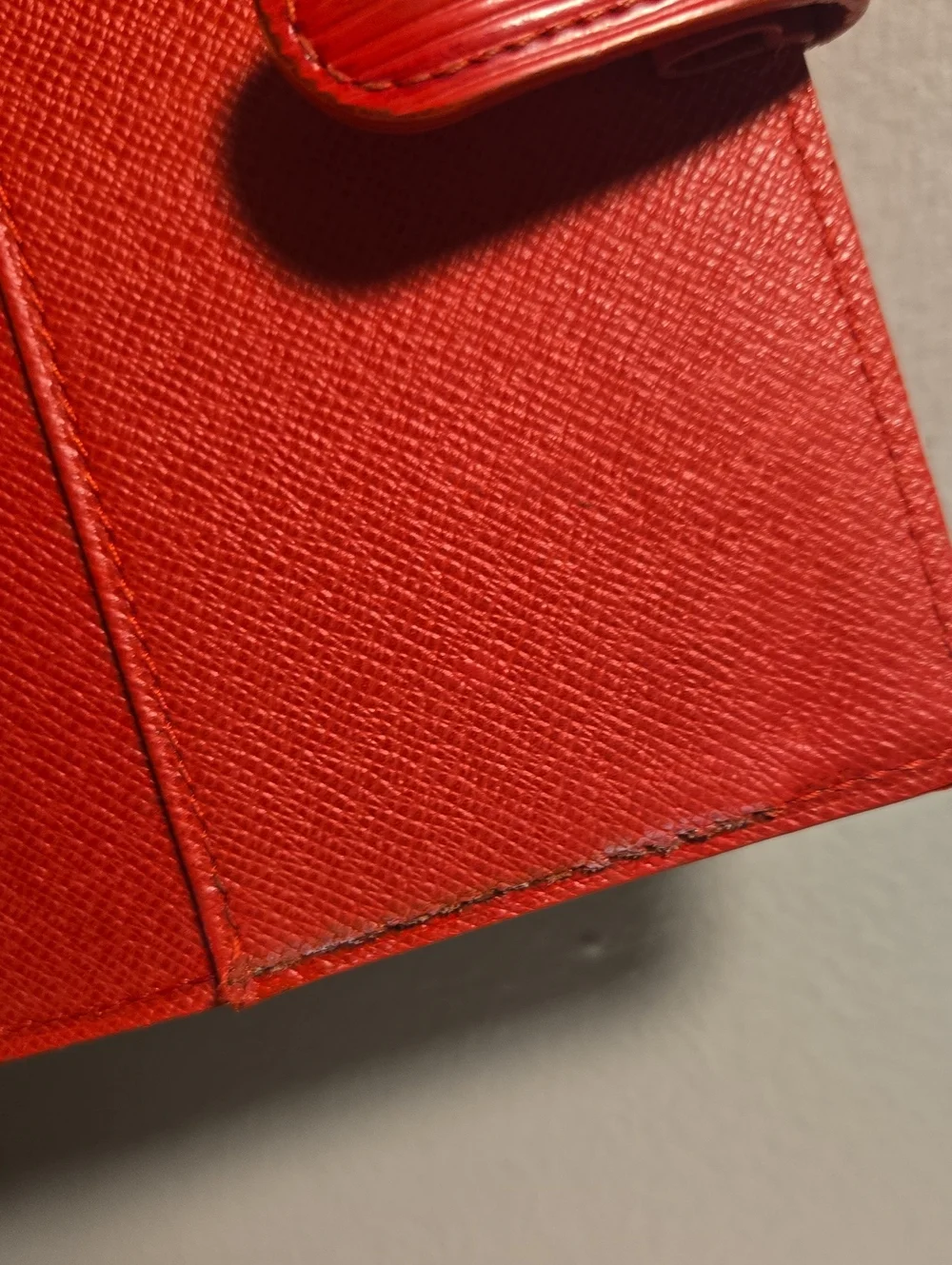 Louis Vuitton chic scarlet